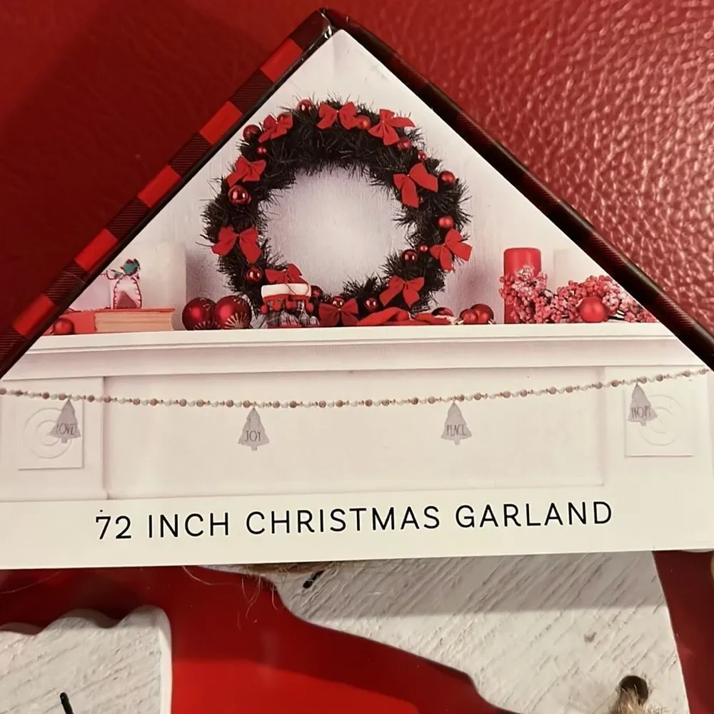 NIB Rae Dunn Christmas garland